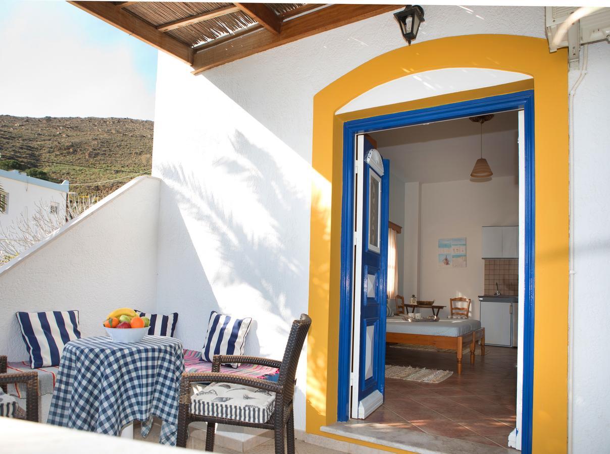 Apartment Themelina Emborios